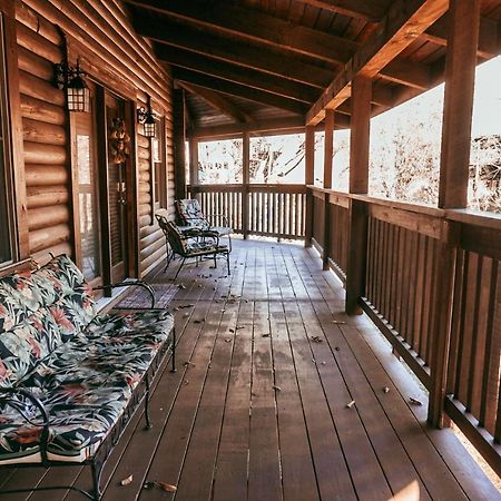 Mama Bear'S Retreat Villa Sevierville Exterior photo